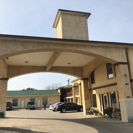 Pinn Road Inn And Suites Lackland Afb And Seaworld San Antonio Exteriör bild