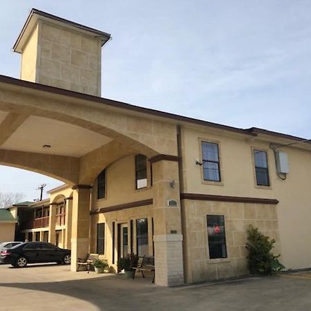 Pinn Road Inn And Suites Lackland Afb And Seaworld San Antonio Exteriör bild