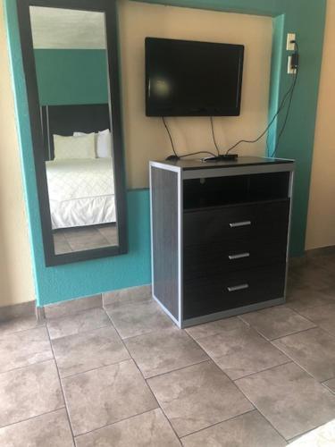 Pinn Road Inn And Suites Lackland Afb And Seaworld San Antonio Exteriör bild