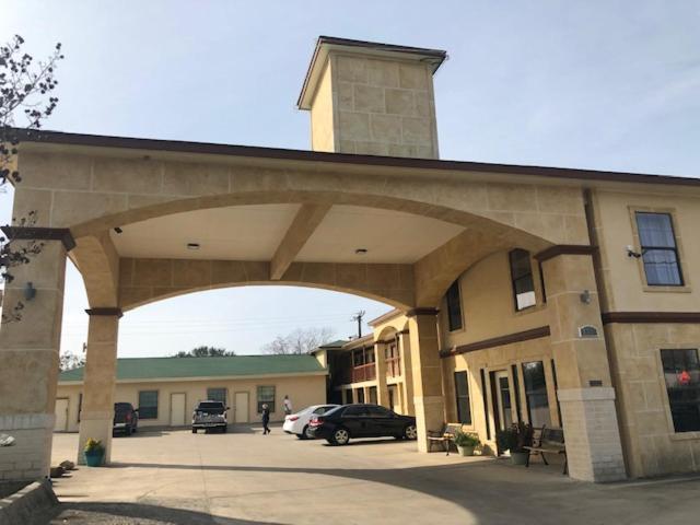 Pinn Road Inn And Suites Lackland Afb And Seaworld San Antonio Exteriör bild